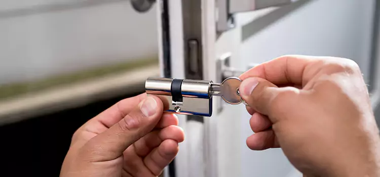 Emergency Locksmith for House East Providence