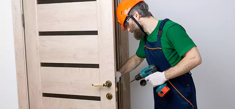Replace Internal Door Handle with Lock East Providence